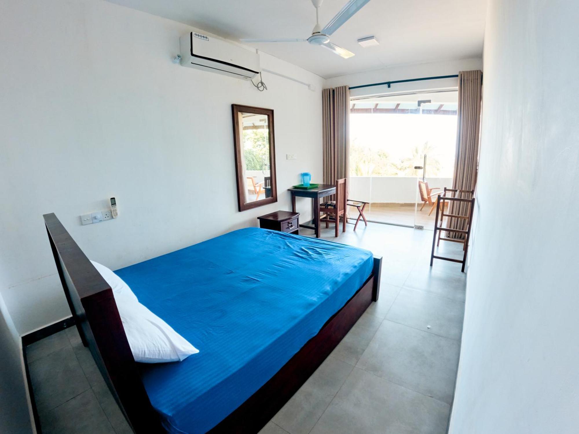 Baden Beach Hotel كالكوداه المظهر الخارجي الصورة