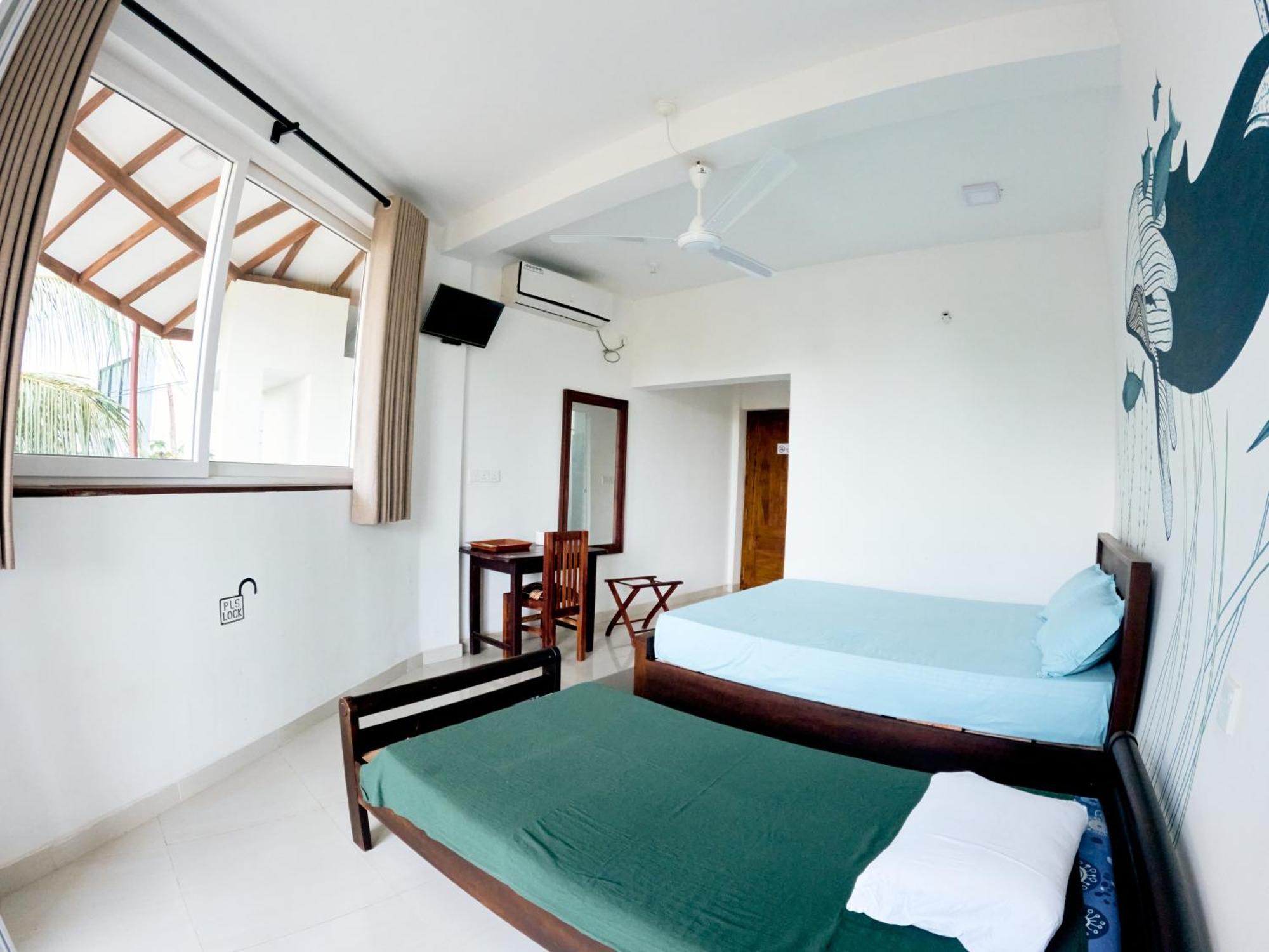 Baden Beach Hotel كالكوداه المظهر الخارجي الصورة
