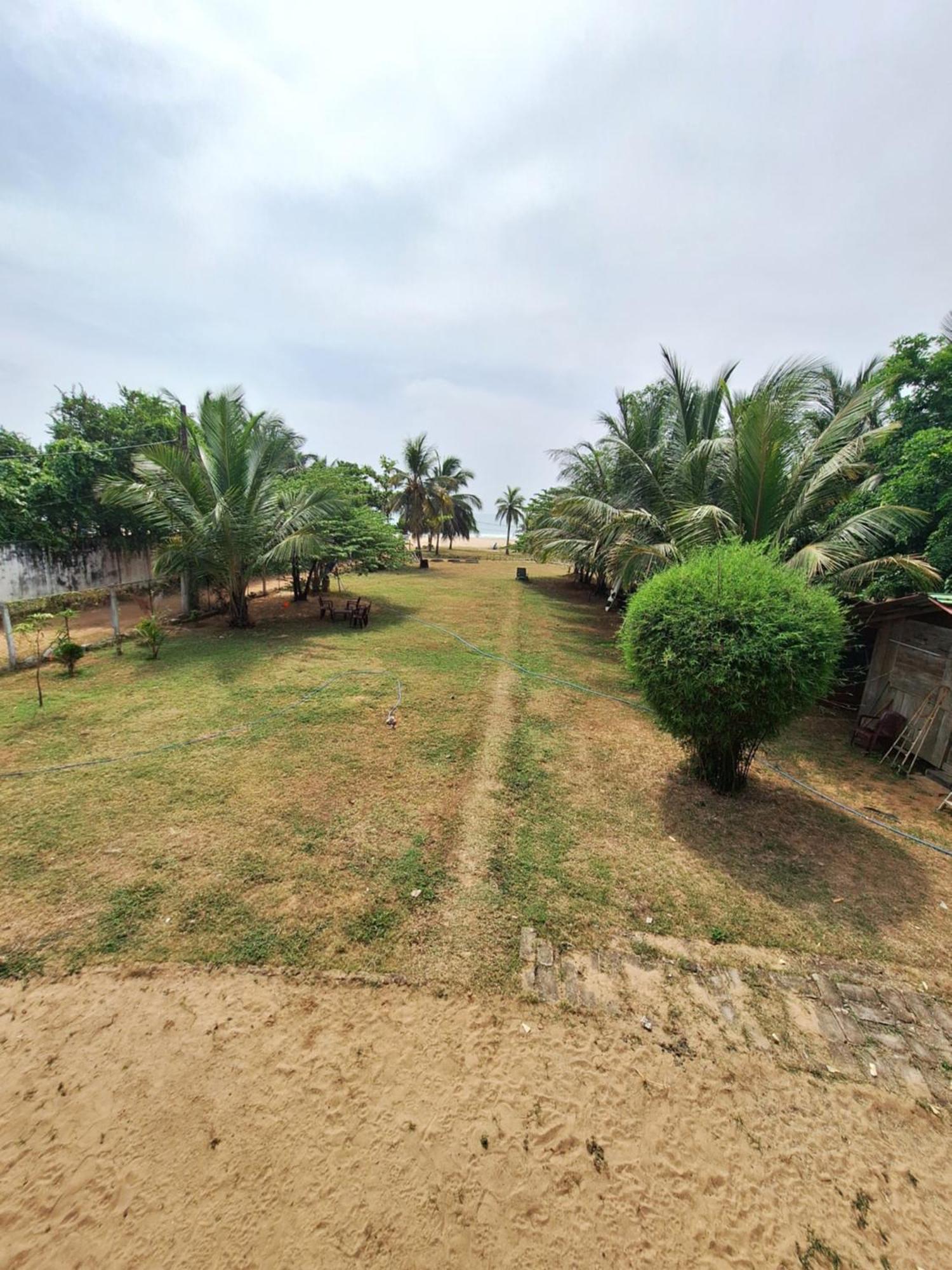 Baden Beach Hotel كالكوداه المظهر الخارجي الصورة